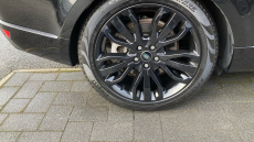 Land Rover Range Rover Sport 3.0 D300 HSE Silver 5dr Auto Diesel Estate